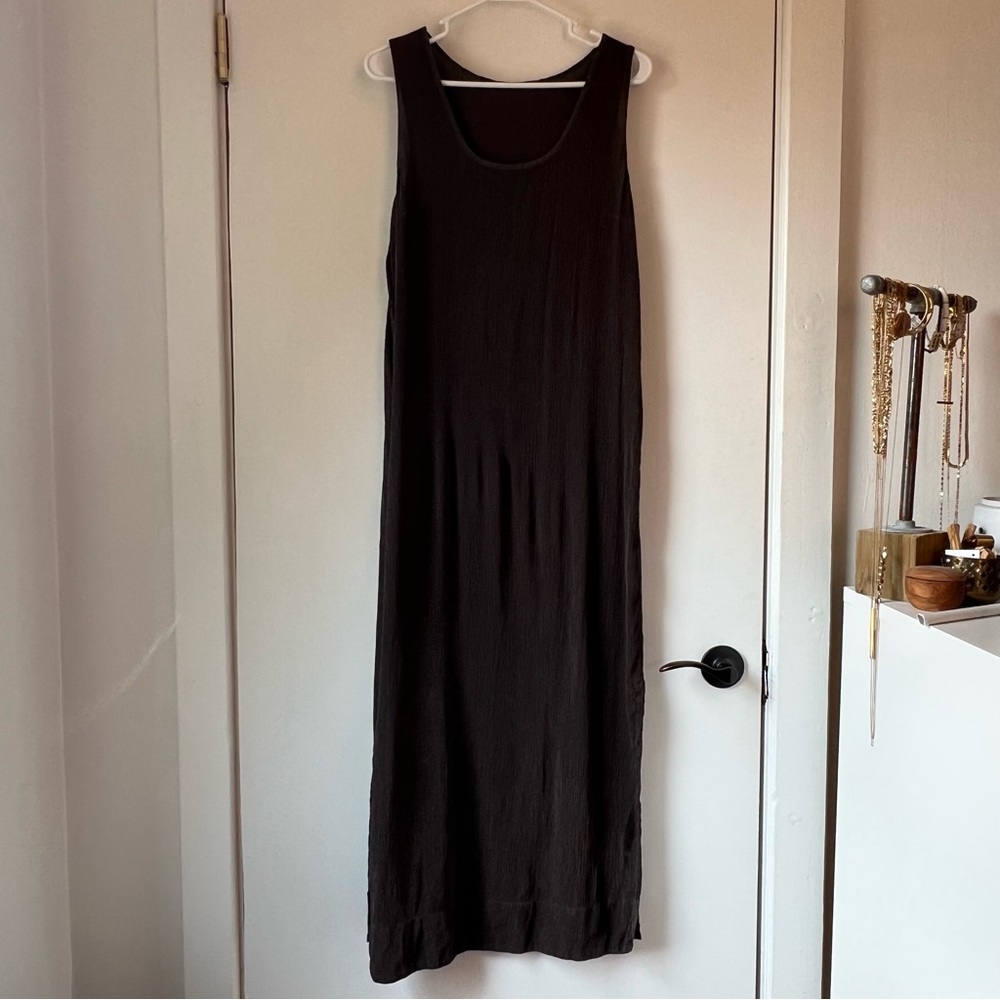 Brown plissé /pleated silk maxi dress